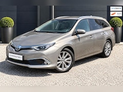 Toyota Auris Touring Sports - 1.8 Hybrid Executive