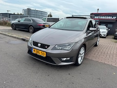 SEAT Leon - 2.0 TDI FR 135 KW XENON/PANO/NAVI/CLIMA