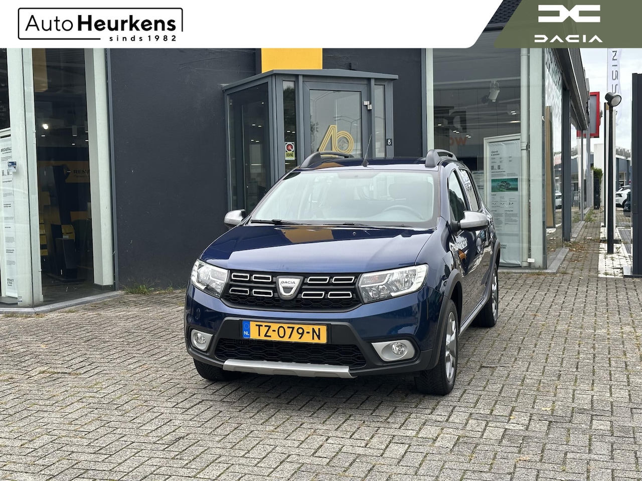 Dacia Sandero Stepway - TCe 90 SL l Origineel NL l Achteruitrijcamera l NAP l Vierseizoenenbanden - AutoWereld.nl
