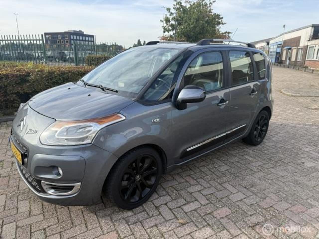 Citroën C3 Picasso - 1.4 VTi Exclusive APK 09-2027-AIRCO- - AutoWereld.nl