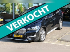BMW X1 - SDrive20i VDL Nedcar Edition PANO-DAK TREKHAAK