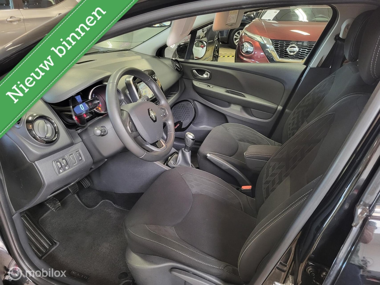 Renault Clio Estate - 0.9 TCe Limited *NL, NAVI, PDC, RIJKLAARPRIJS!*