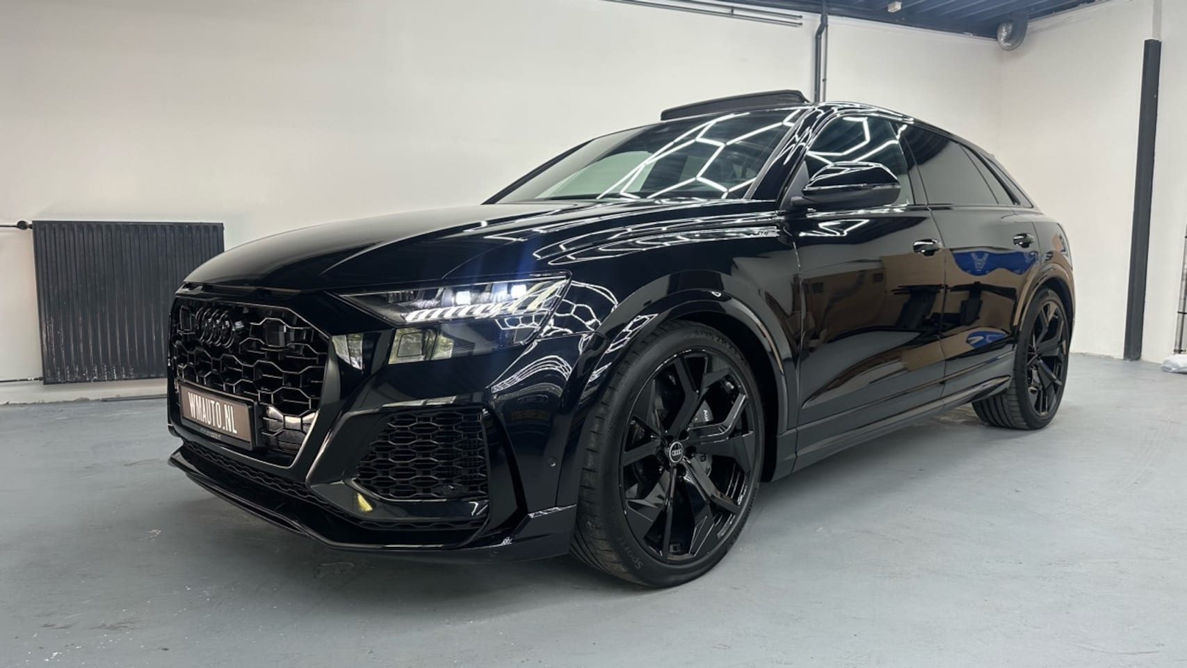 Audi Q8 - 4.0 TFSI RS Q8 quattro - AutoWereld.nl