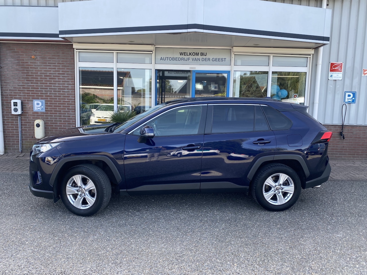Toyota RAV4 - 2.5 Hybrid AWD Business 2.5 Hybrid AWD Business - AutoWereld.nl