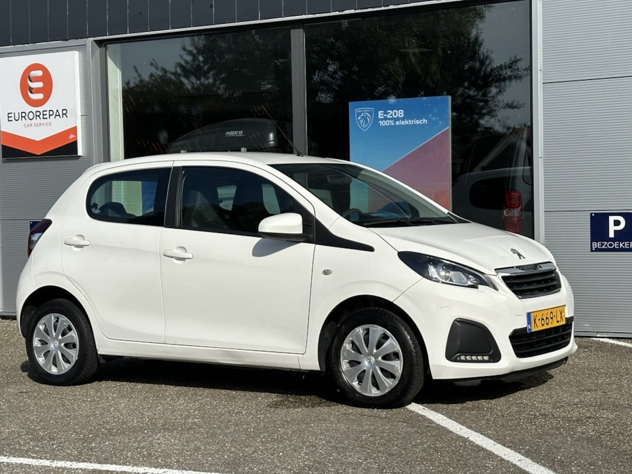 Peugeot 108 - 1.0 e-VTi 72pk 5D Active AIRCO | Bluetooth bellen & muziekstreaming | LED-voor | Radio met - AutoWereld.nl