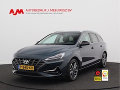 Hyundai i30 Wagon - 1.5 T-GDi MHEV Premium/ lage km/ trekhaak afneembaar