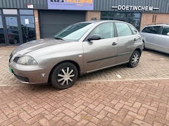 SEAT Ibiza - 1.4 Benzine - APK 08.2027 - Airco - Rijdt goed
