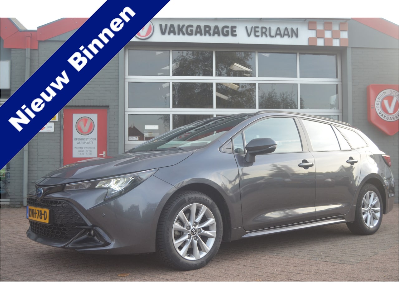 Toyota Corolla Touring Sports - Hybrid 140 - Carplay/ Cam./ Park. sens./ Keyless entry - AutoWereld.nl