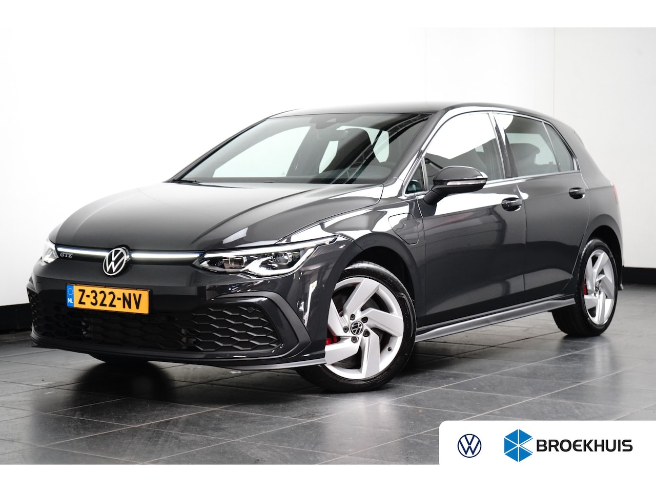 Volkswagen Golf - 1.4 eHybrid GTE | Achteruitrijcamera | Full-LED koplampen | Navigatiesysteem full map - AutoWereld.nl