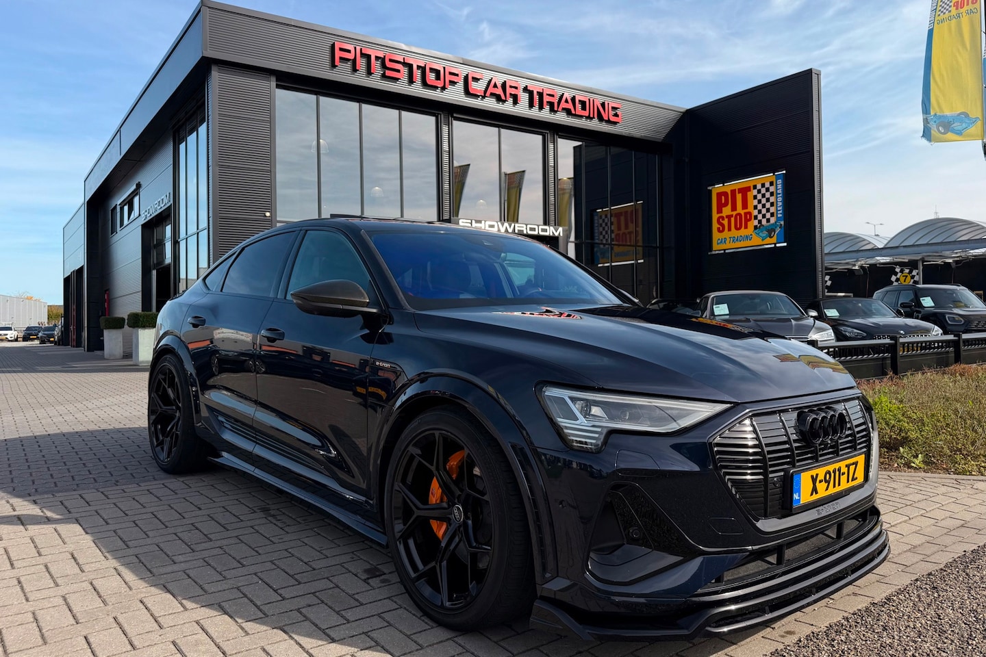 Audi e-tron Sportback - S quattro 95 kWh, Leder, Pano, BodyKit, Nieuwstaat, SOH bekend! - AutoWereld.nl