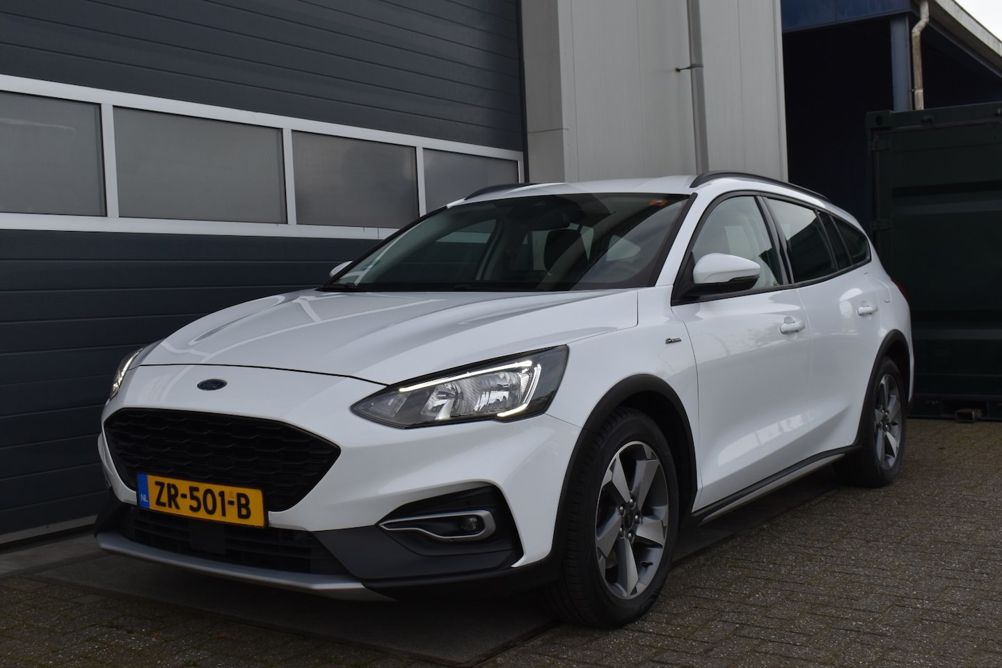 Ford Focus Wagon - 1.0 EcoBoost Active Business 1.0 EcoBoost Active Business - AutoWereld.nl