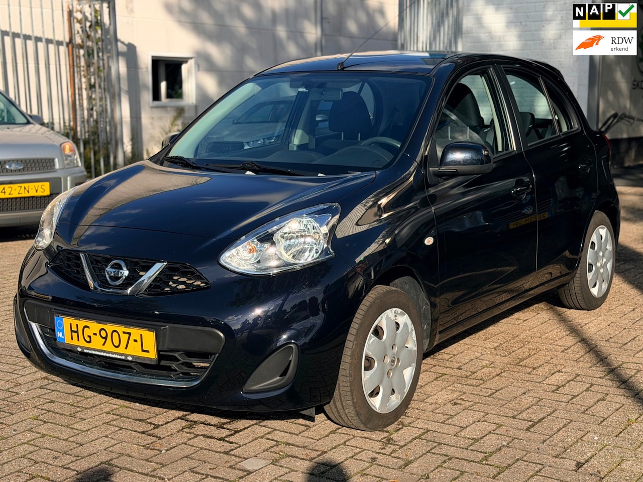 Nissan Micra - 1.2 Acenta Bj:2015 Automaat Airco Cruise Control NAP - AutoWereld.nl
