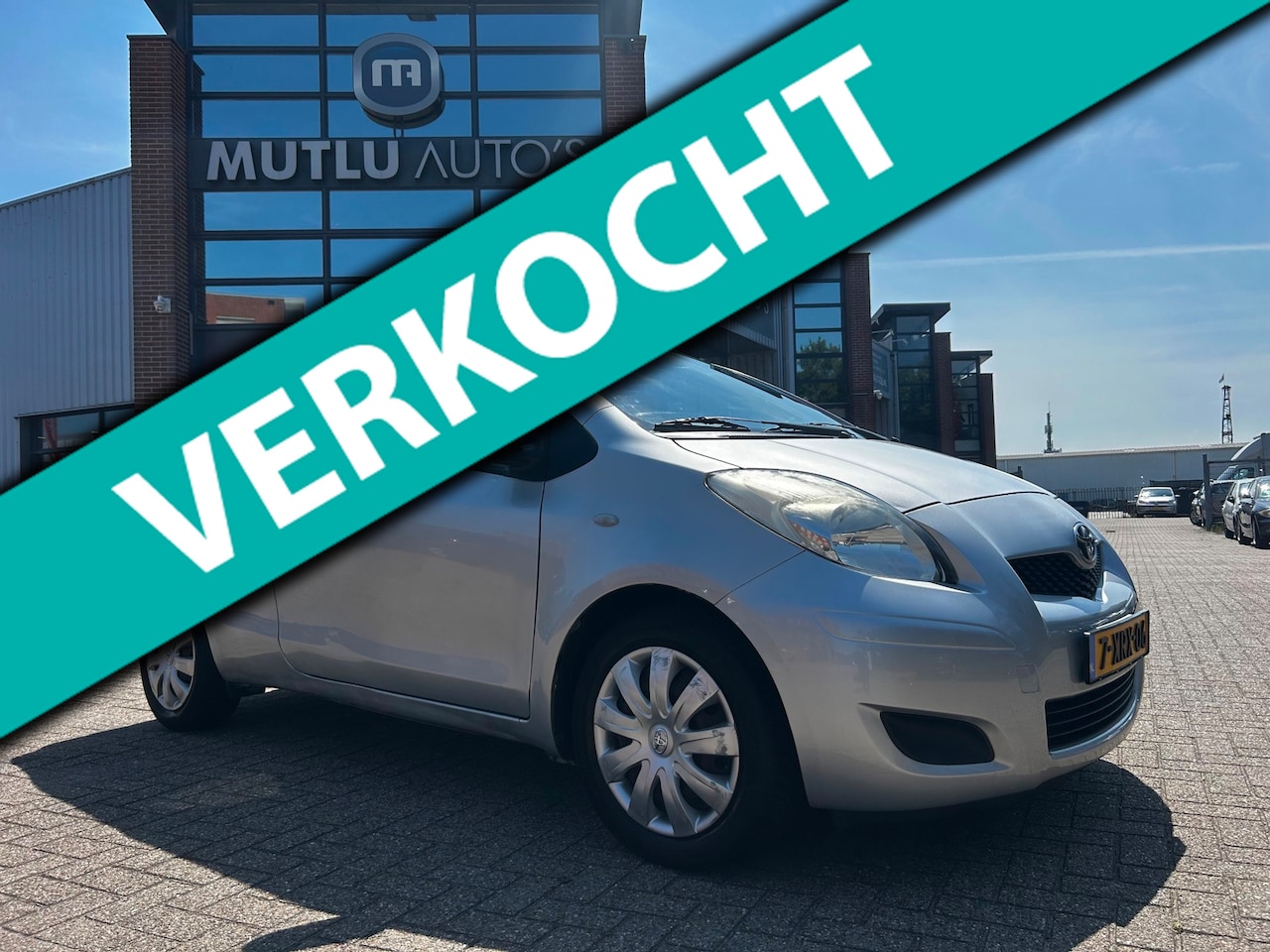 Toyota Yaris - 1.3 VVTi Comfort 1.3 VVTi Comfort Airco APK - AutoWereld.nl