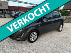 Opel Corsa - 1.2-16V Cosmo, Climate, Cruise