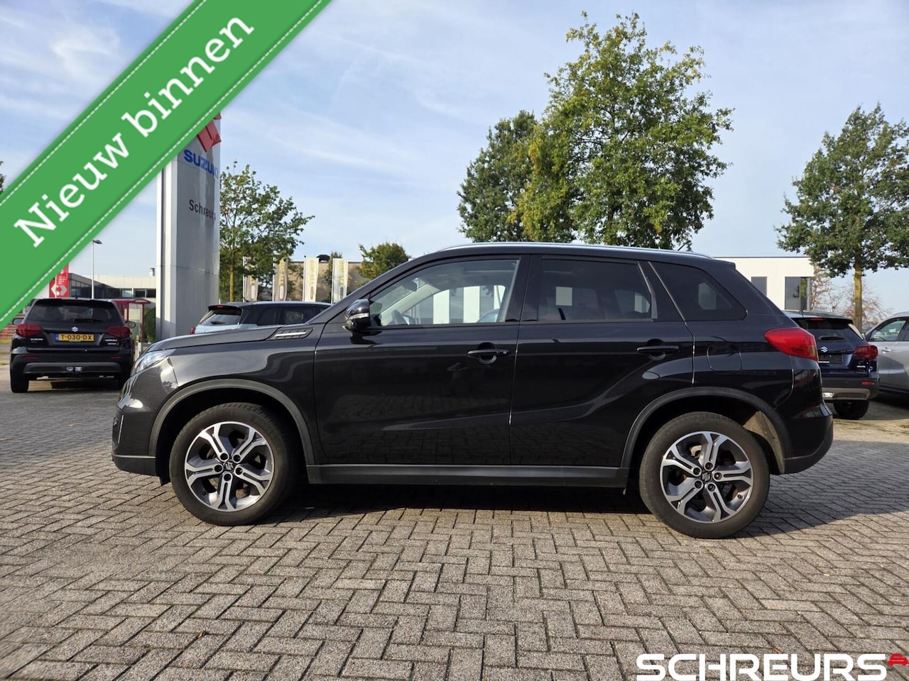 Suzuki Vitara - 1.6 High Executive|Panodak|Eerste eigenaar|Rijklaar Prijs|Trekhaak - AutoWereld.nl