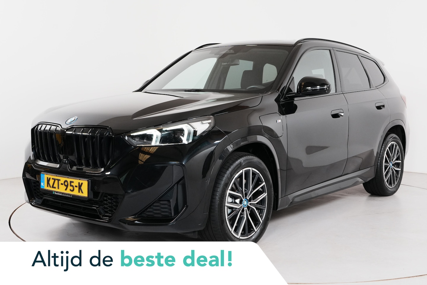 BMW X1 - xDrive30e M-sport | Panodak | 360° Camera | Remote 3D View | Hud | SOH 91,02% | - AutoWereld.nl