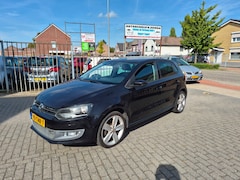 Volkswagen Polo - 1.4-16V Highline