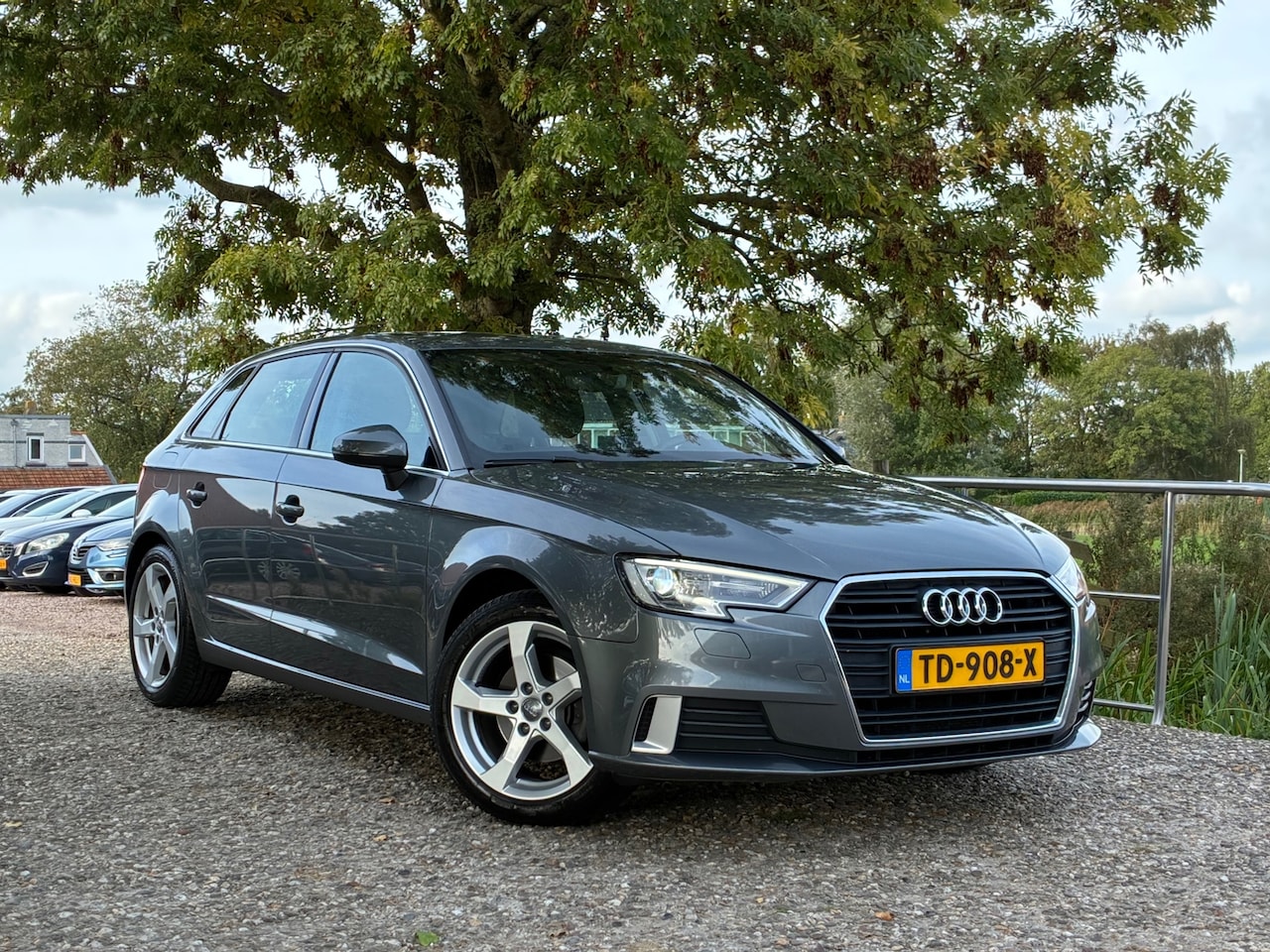 Audi A3 Sportback - 1.5 TFSI CoD Design Pro Line Plus | Cruise + Clima + Navi nu € 12.975,-!!! - AutoWereld.nl