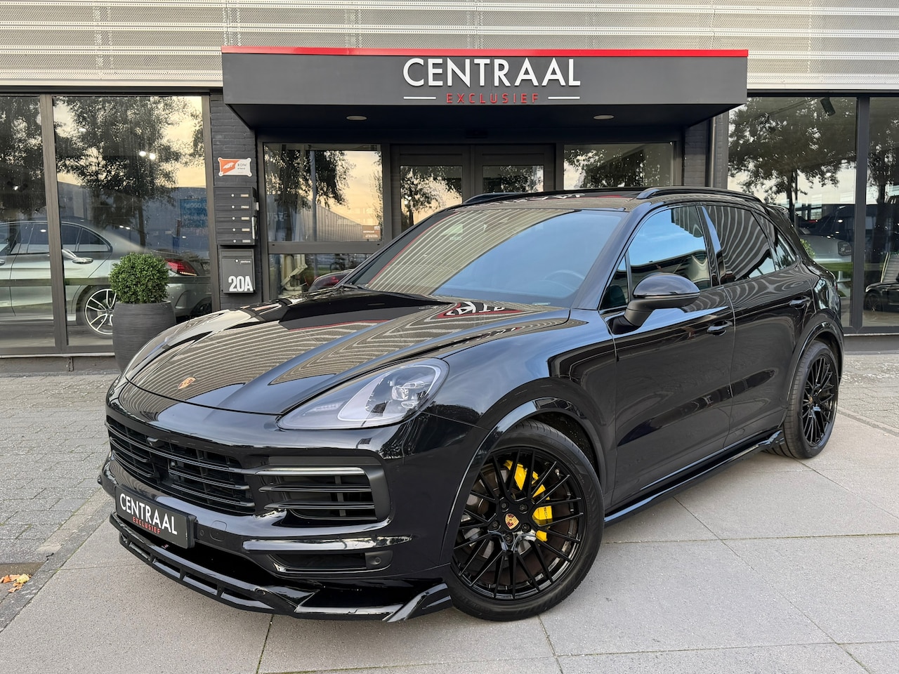 Porsche Cayenne - 3.0 Pano|SportChrono|Memory|ACC|Luchtvering|Bosé|PDLS - AutoWereld.nl