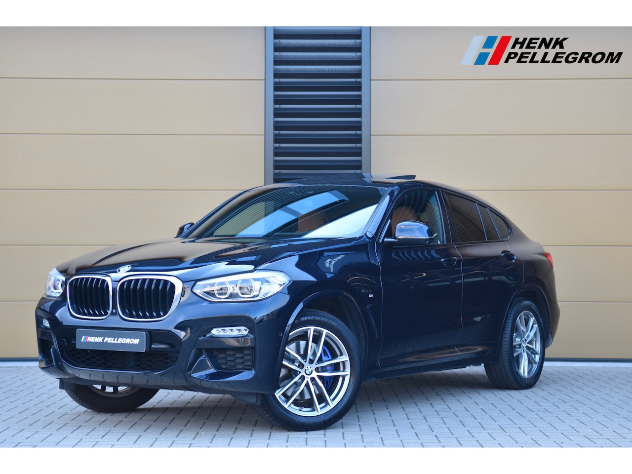 BMW X4 - xDrive30i High Executive * M-Sportpakket * Trekhaak * Panoramadak * Stoel memory * Head-up - AutoWereld.nl