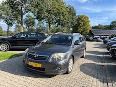 Toyota Avensis Wagon - 2.0 VVTi Luna Export