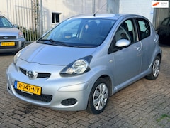 Toyota Aygo - 1.0-12V Comfort Bj:2011 Airco El ramen NAP
