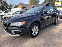 Volvo XC70 - 2.4 D5 Momentum
