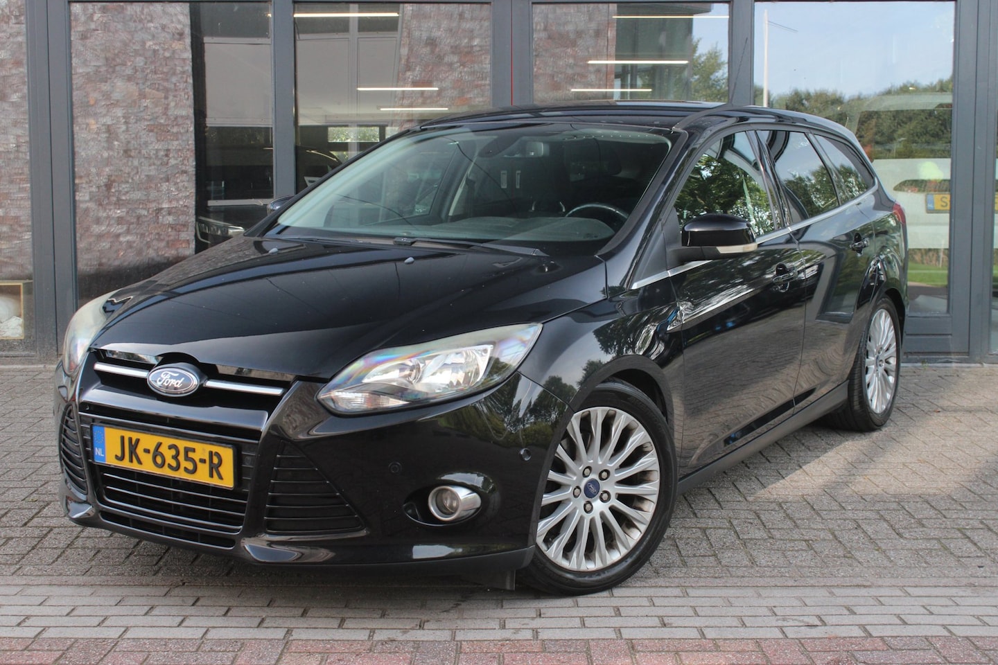 Ford Focus Wagon - 1.6 EcoBoost Trend Sport | Trekhaak | Cruise-control | Keyless |Telefoonvoorbereiding | St - AutoWereld.nl