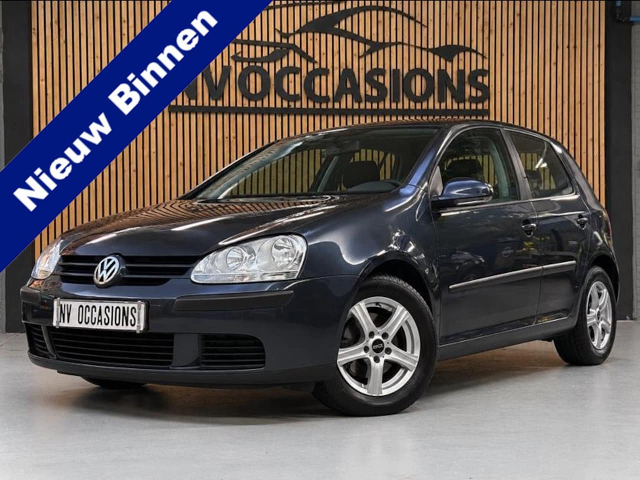 Volkswagen Golf - 1.4 FSI Businessline 24DKM/NAP/UNIEK!!/AIRCO/ELEKR/CENTV/15"LV! - AutoWereld.nl