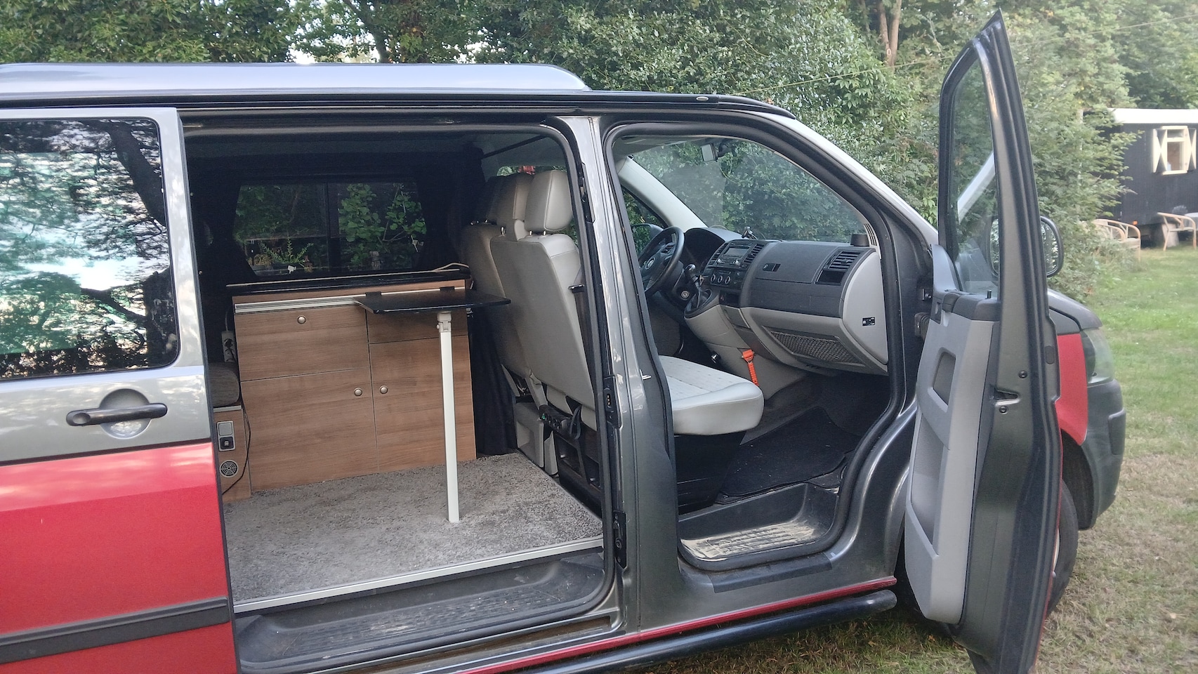 Volkswagen e-Transporter - buscamper - AutoWereld.nl
