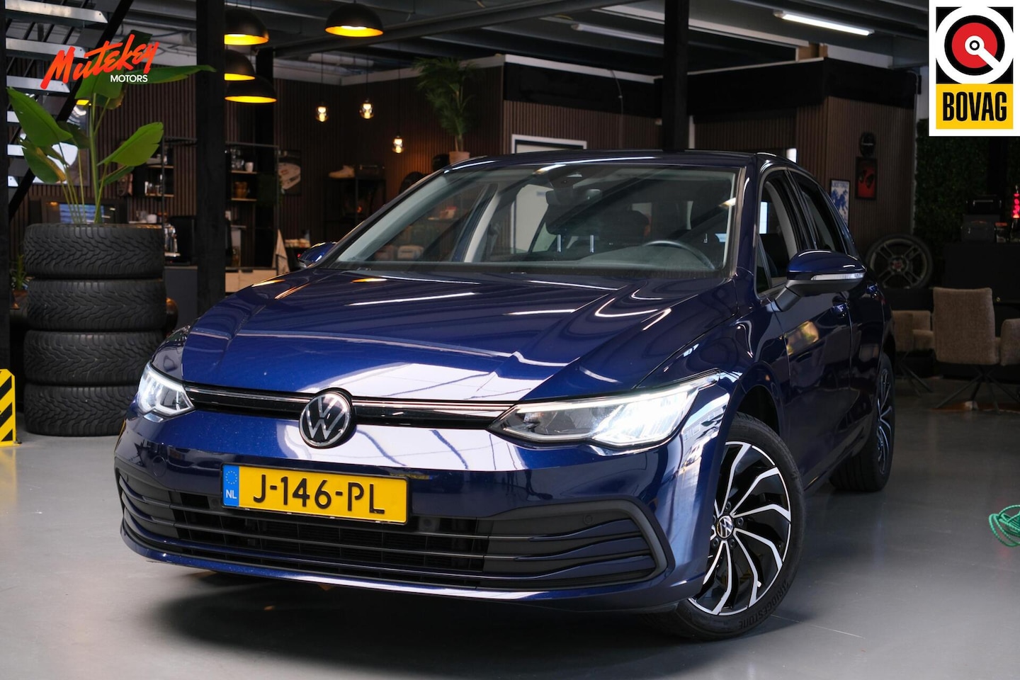 Volkswagen Golf - 1.0 TSI Life | Carplay | ACC | Sensor V+A - AutoWereld.nl