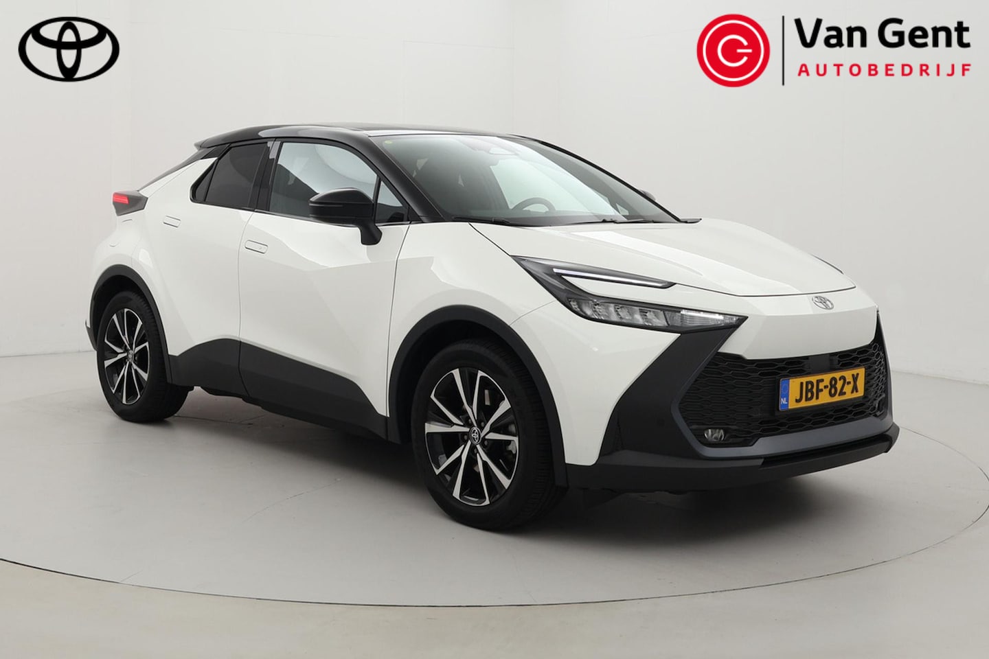 Toyota C-HR - 2.0 Plug-in Hybrid 220 Dynamic | Trekhaak | Warmtepomp | Dodehoek detectie | Stoel-/stuurv - AutoWereld.nl