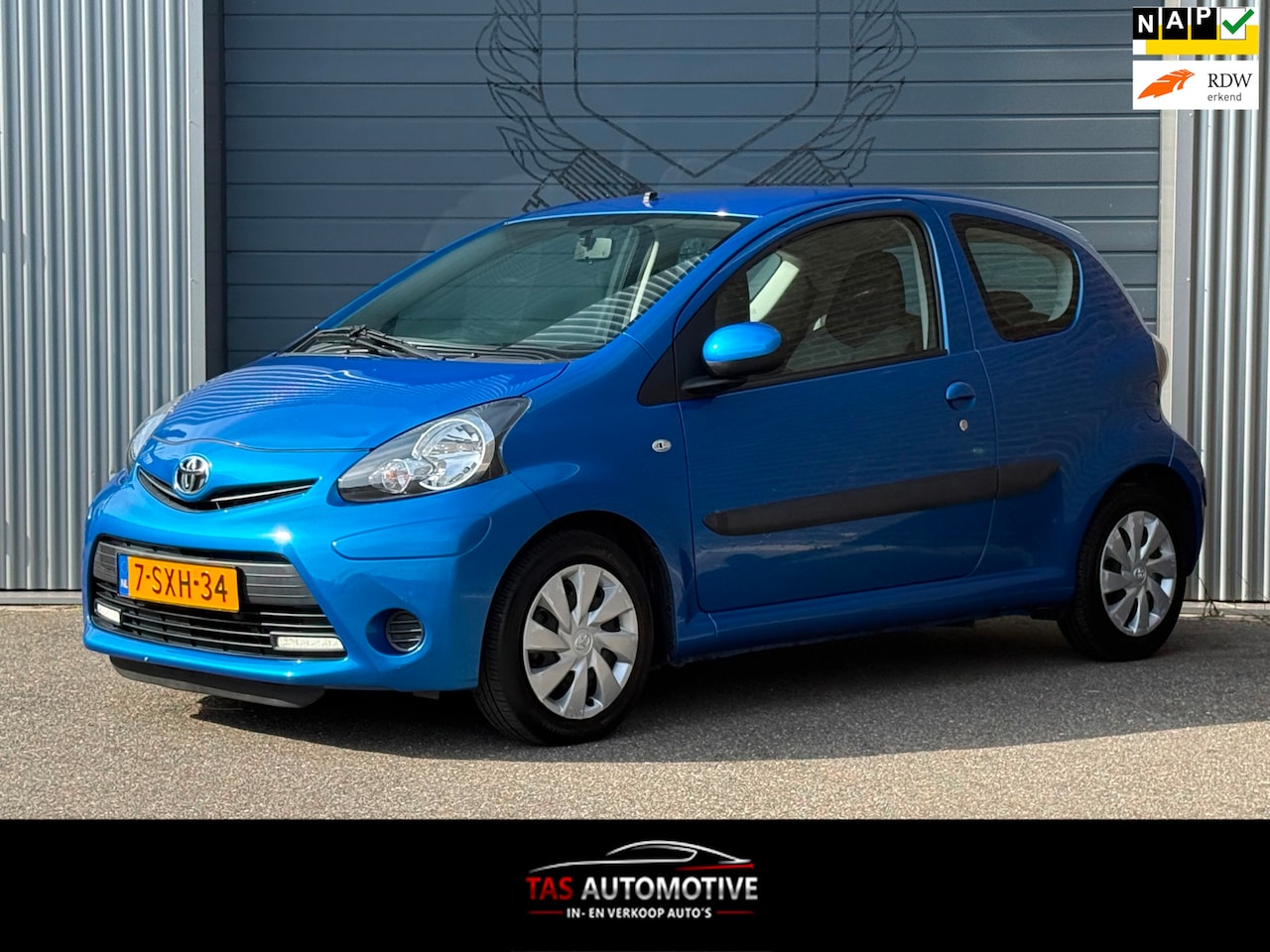 Toyota Aygo - 1.0 VVT-i Aspiration 2e EIG / AUTOMAAT / AIRCO - AutoWereld.nl
