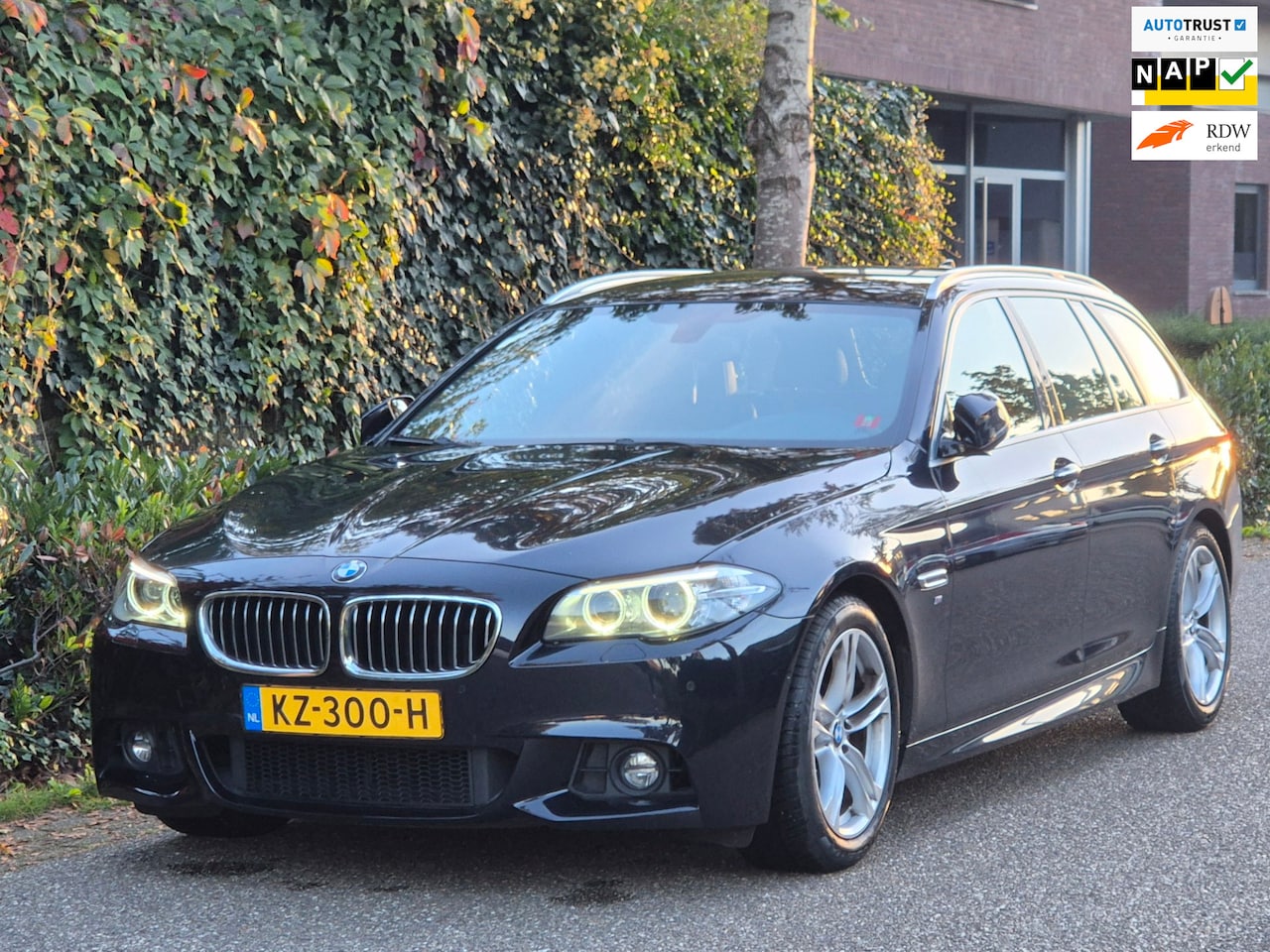 BMW 5-serie Touring - 520i M Sport Edition F11 LCI Facelift NAP NL - AutoWereld.nl