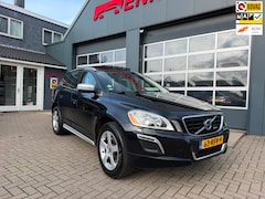 Volvo XC60 - 2.0 D3 R-Design / Pano / Youngtimer / Leder / Top staat