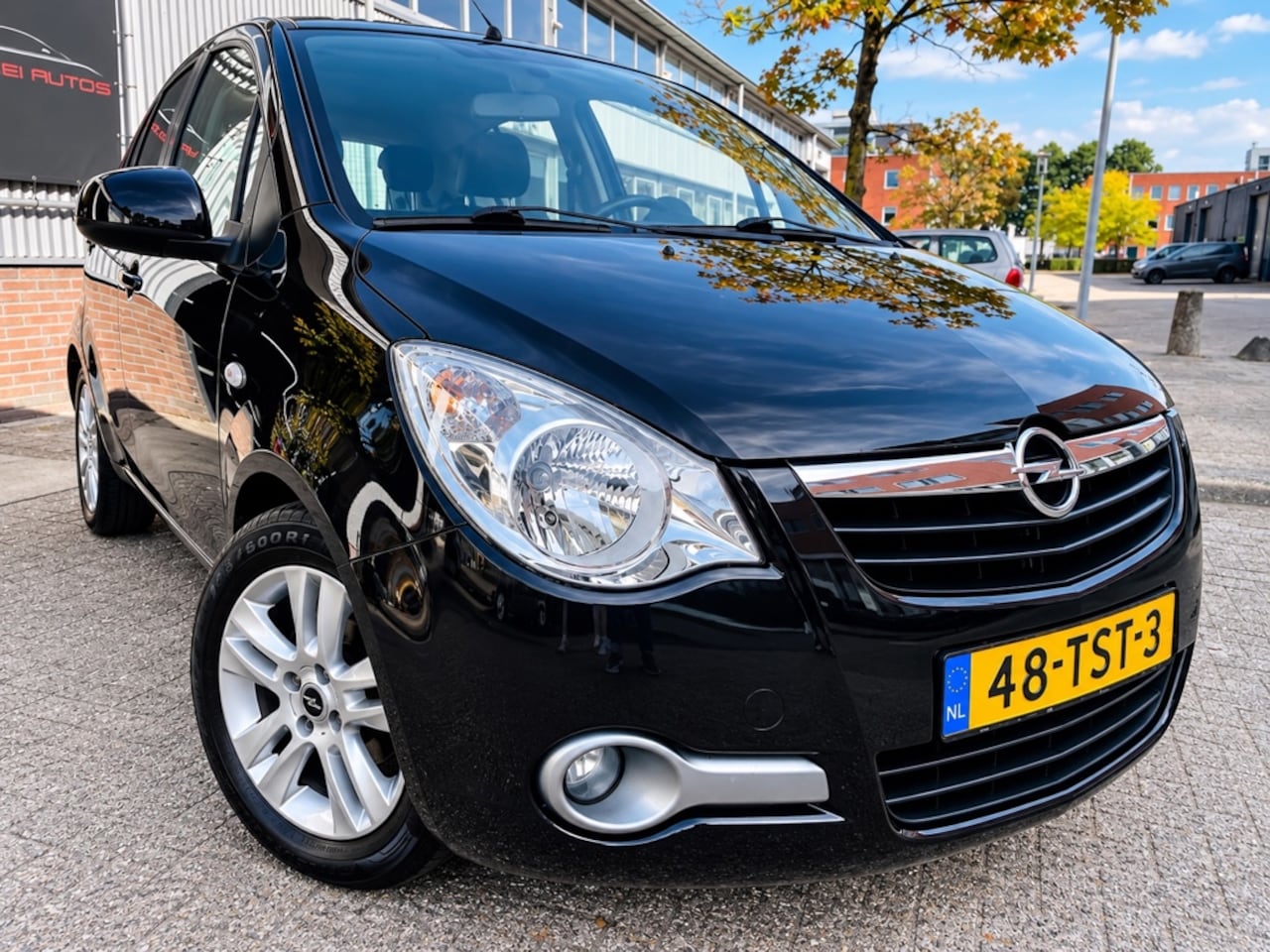 Opel Agila - 1.2 Edition AIRCO 15' LMV TREKHAAK ZEER NET! - AutoWereld.nl