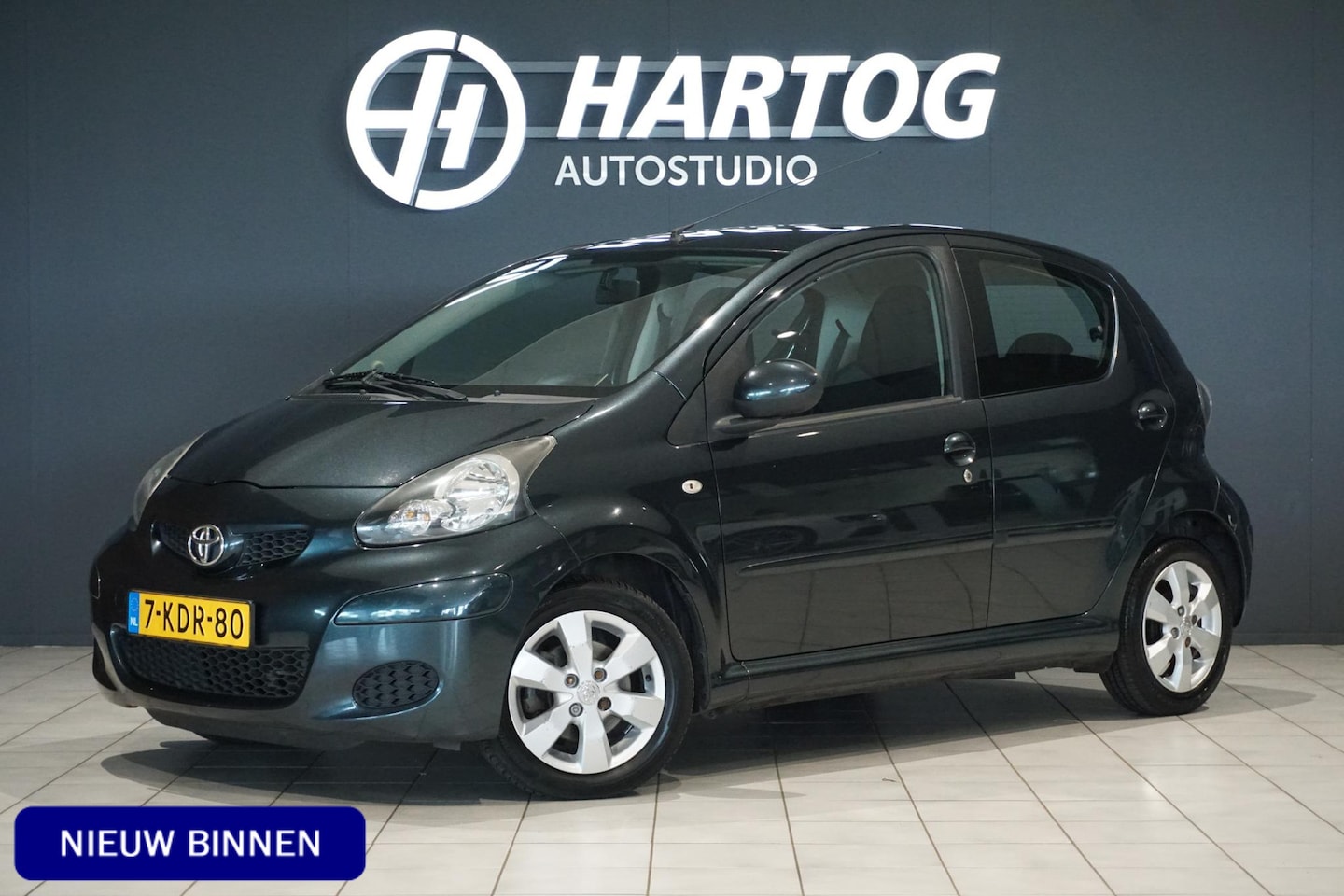Toyota Aygo - 1.0-12V 5-DEURS + APPLE CARPLAY / AIRCO - AutoWereld.nl