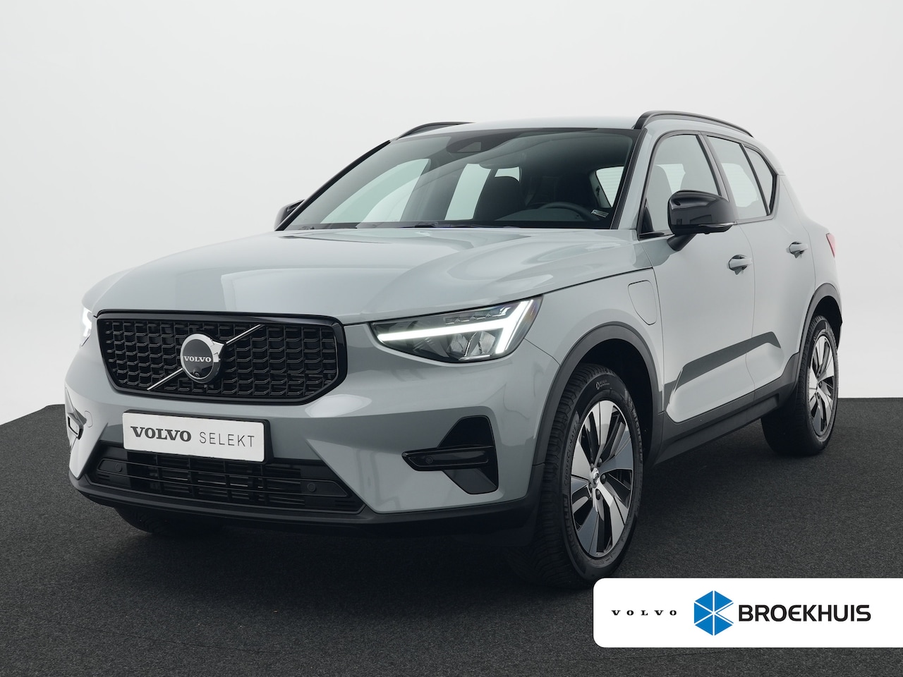 Volvo XC40 - T4 Recharge R-Design | 360° Camera | Harman/Kardon | Adaptive Cruise | Trekhaak | Elek. St - AutoWereld.nl