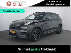 Lynk & Co 01 - 1.5 | Zwarte hemel | Black Edition | Pano | ACC | 360 Camera |