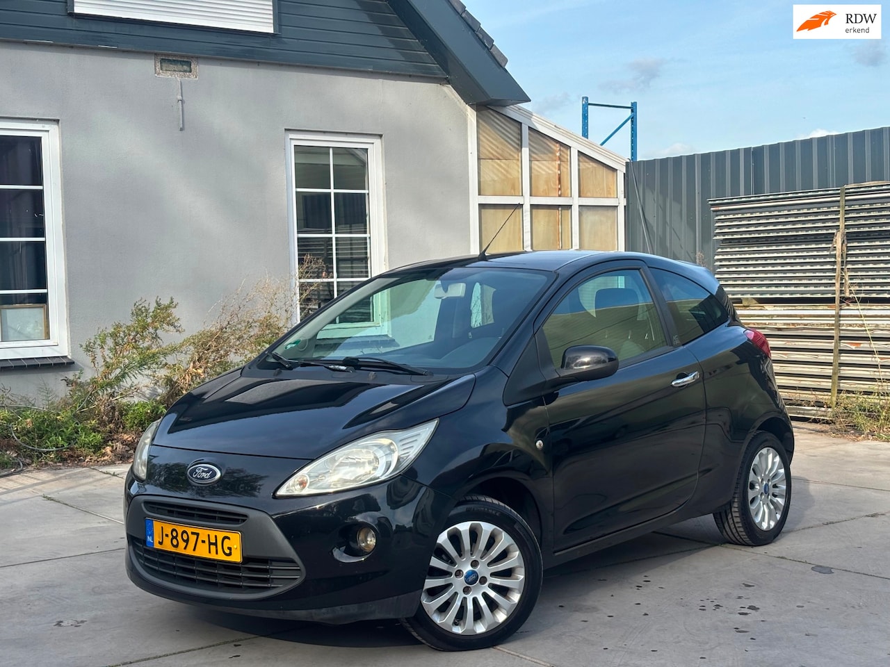 Ford Ka - 1.2 Limited | Nieuwe APK | Airco | El. Ramen | Sportvelgen | Rijklaar! - AutoWereld.nl