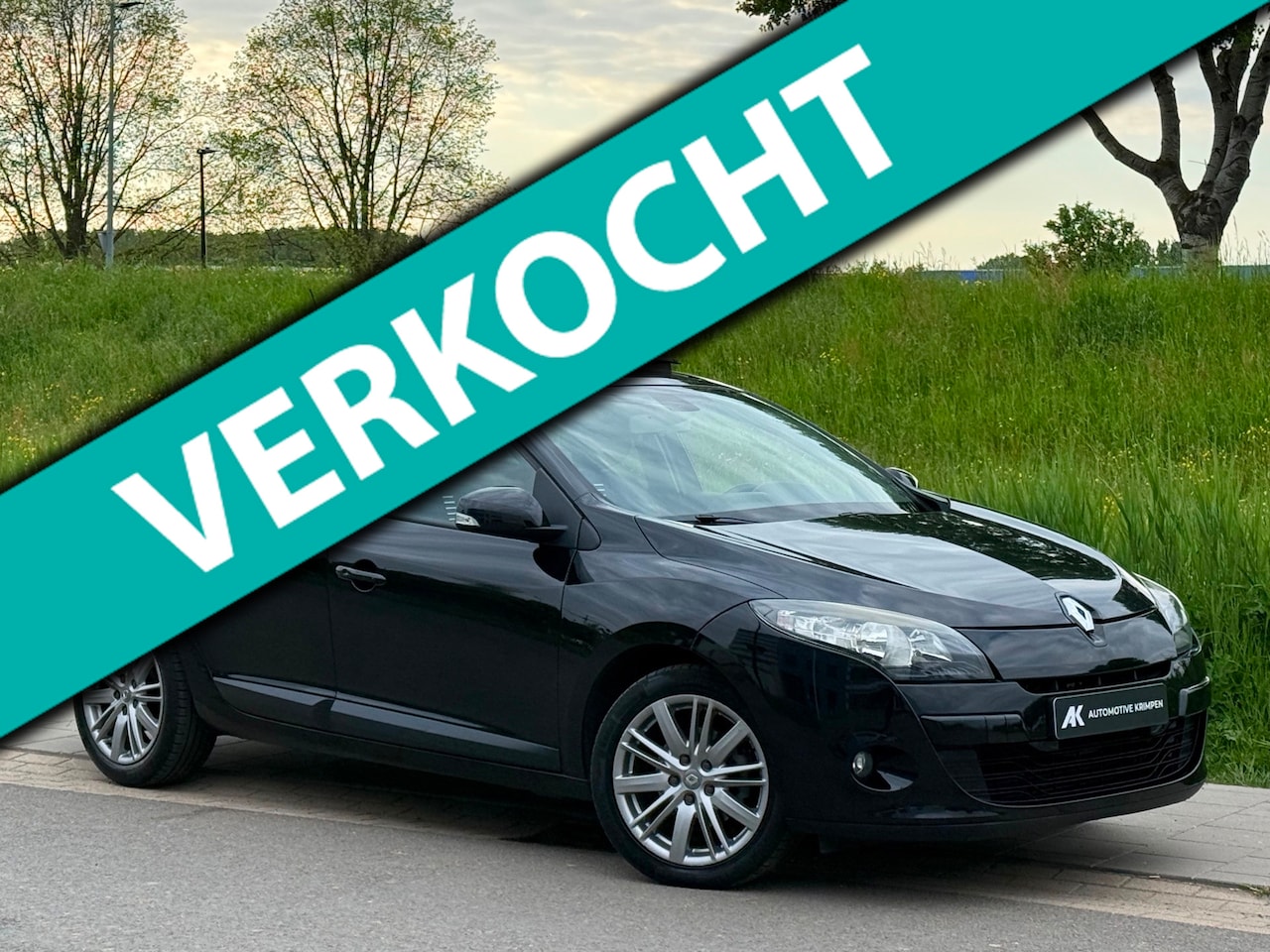 Renault Mégane - 1.4 TCe Parisienne | Pano | 2e Eignaar | Navi | Airco | Cruise | Start/Stop | NAP | Boekje - AutoWereld.nl