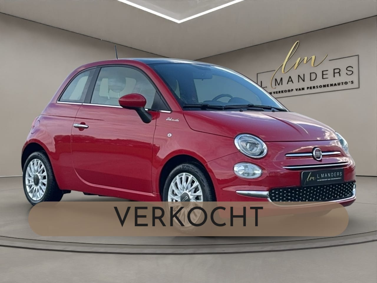 Fiat 500 - 1.0 Hybrid Dolcevita 2021 ROOD | Panoramadak | Apple CarPlay - AutoWereld.nl