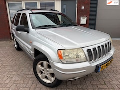 Jeep Grand Cherokee - 4.7i V8 Overland High Output / Pano / Leder / PDC / Memory