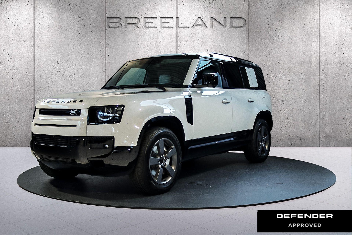 Land Rover Defender 110 - P300e X-DYNAMIC HSE -BLACK PACK|22"LM|COOLBOX|TREKHAAK|SIGNATURE INT. PACK - AutoWereld.nl