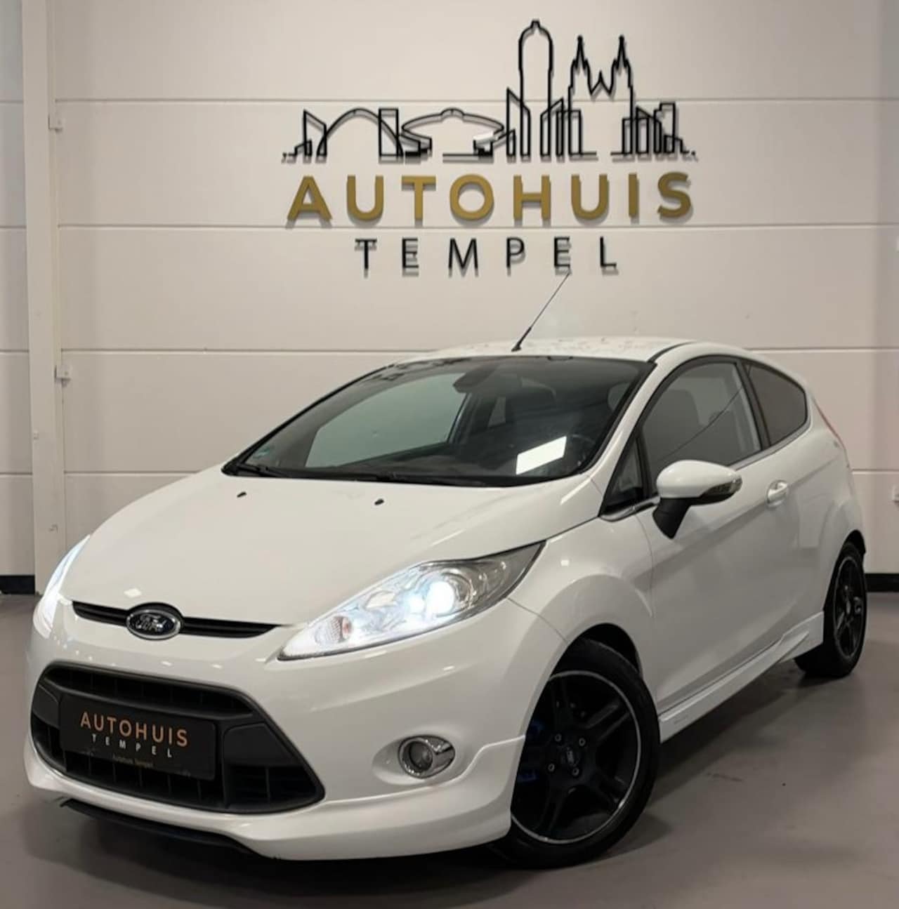 Ford Fiesta - 1.25 Trend Airco Climate Elektrische Ramen 15Inch - AutoWereld.nl