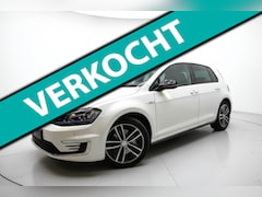 Volkswagen Golf - 1.4 TSI GTE LEER SFEERV CAMERA CARPLAY