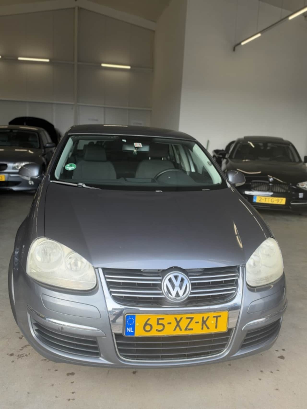 Volkswagen Jetta - 1.6 | Trekhaak | Airco | Tweede Eigenaar ! - AutoWereld.nl