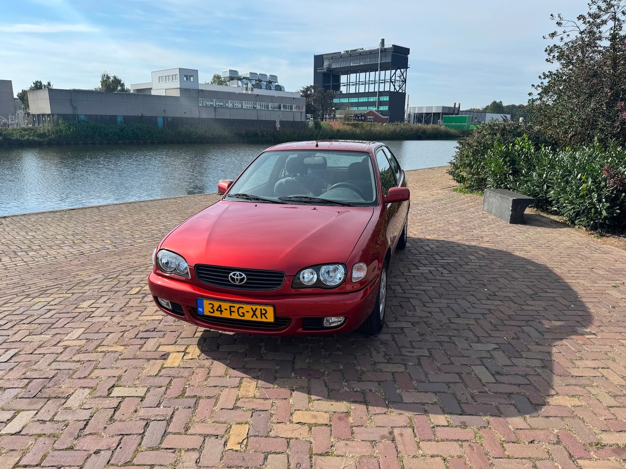 Toyota Corolla - 1.6 VVT-i Sol 1.6 VVT-i Sol - AutoWereld.nl