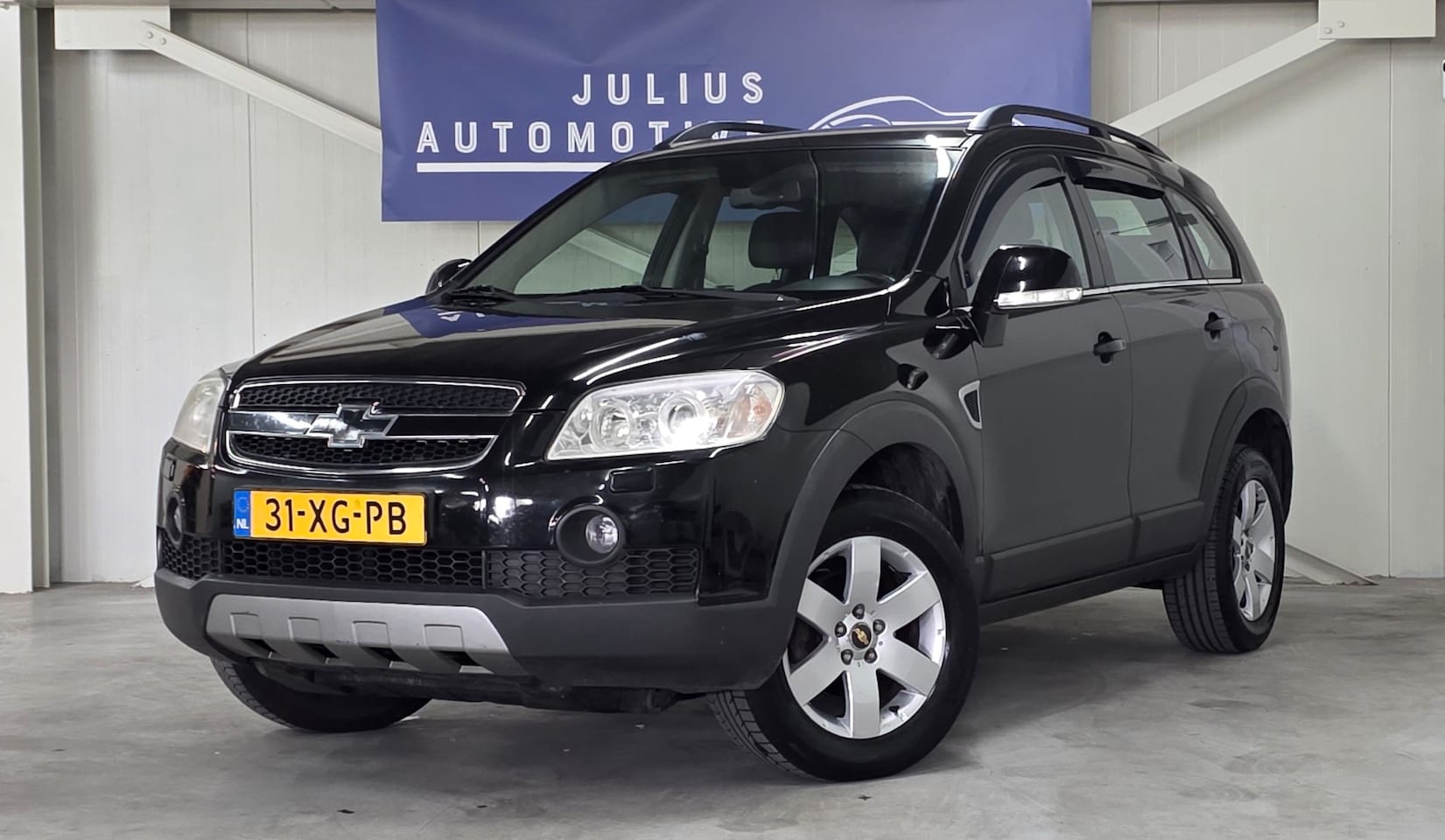 Chevrolet Captiva - 2.4i 7P Executive Volledig Onderhouden Leer Clima Trekhaak Mooi! - AutoWereld.nl
