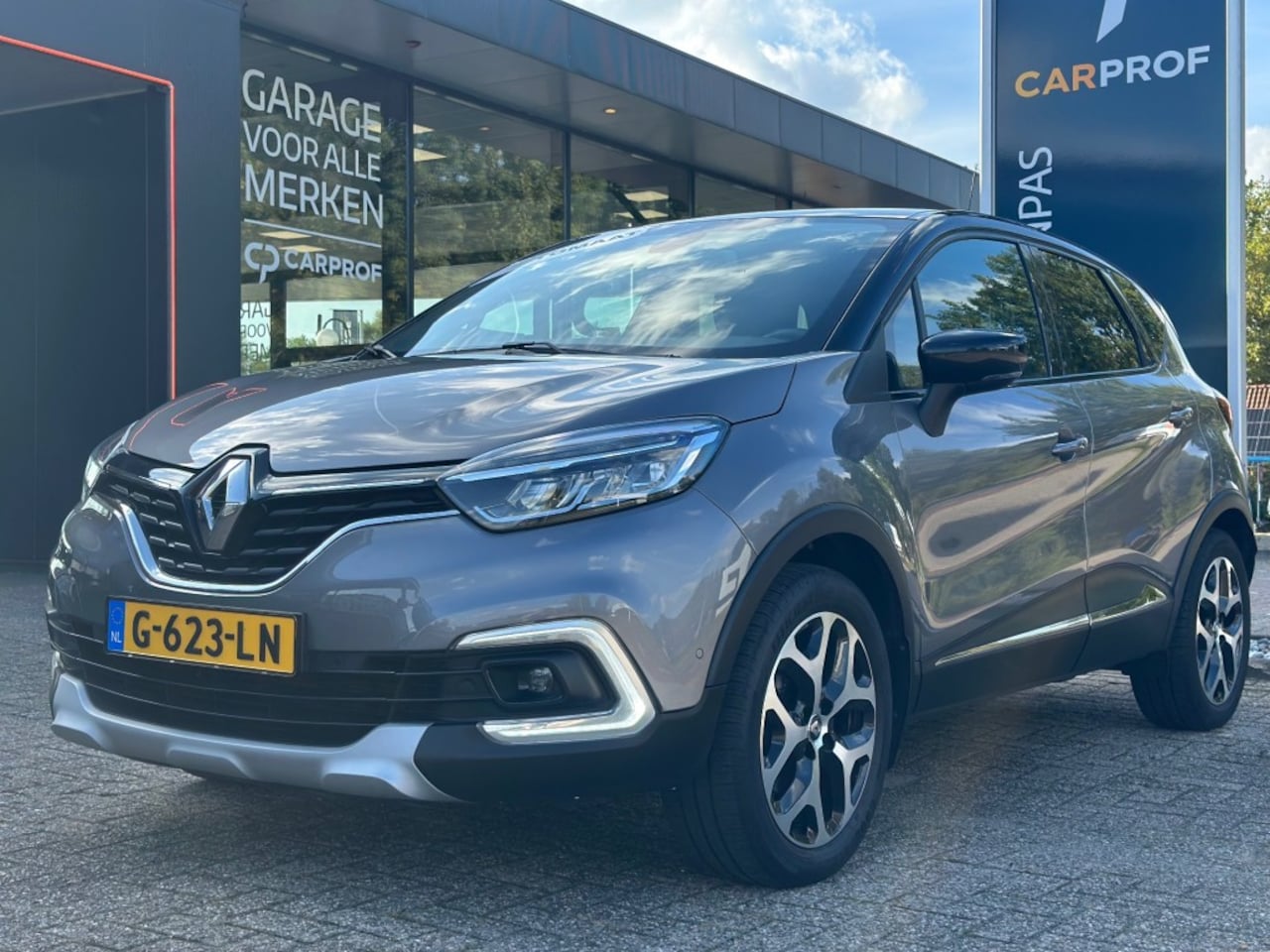 Renault Captur - 1.3 TCe Intens Automaat '' Trekhaak - Camera - Infotainmentsystem '' - AutoWereld.nl